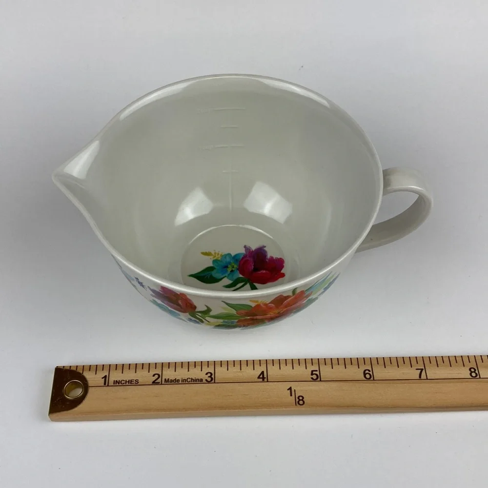Pioneer Woman Spring Bouquet Melamine Measuring Cup 16 oz.
